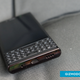 Imagen para el artículo titulado Unihertz Titan Slim: una BlackBerry Android sencilla y barata reservada para nostálgicos del teclado físico